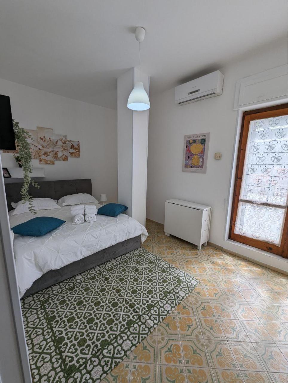 Piccolo Appartamento Con Grande Terrazzo Panoramico Maiori Ngoại thất bức ảnh