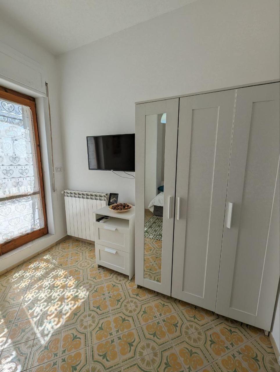 Piccolo Appartamento Con Grande Terrazzo Panoramico Maiori Ngoại thất bức ảnh